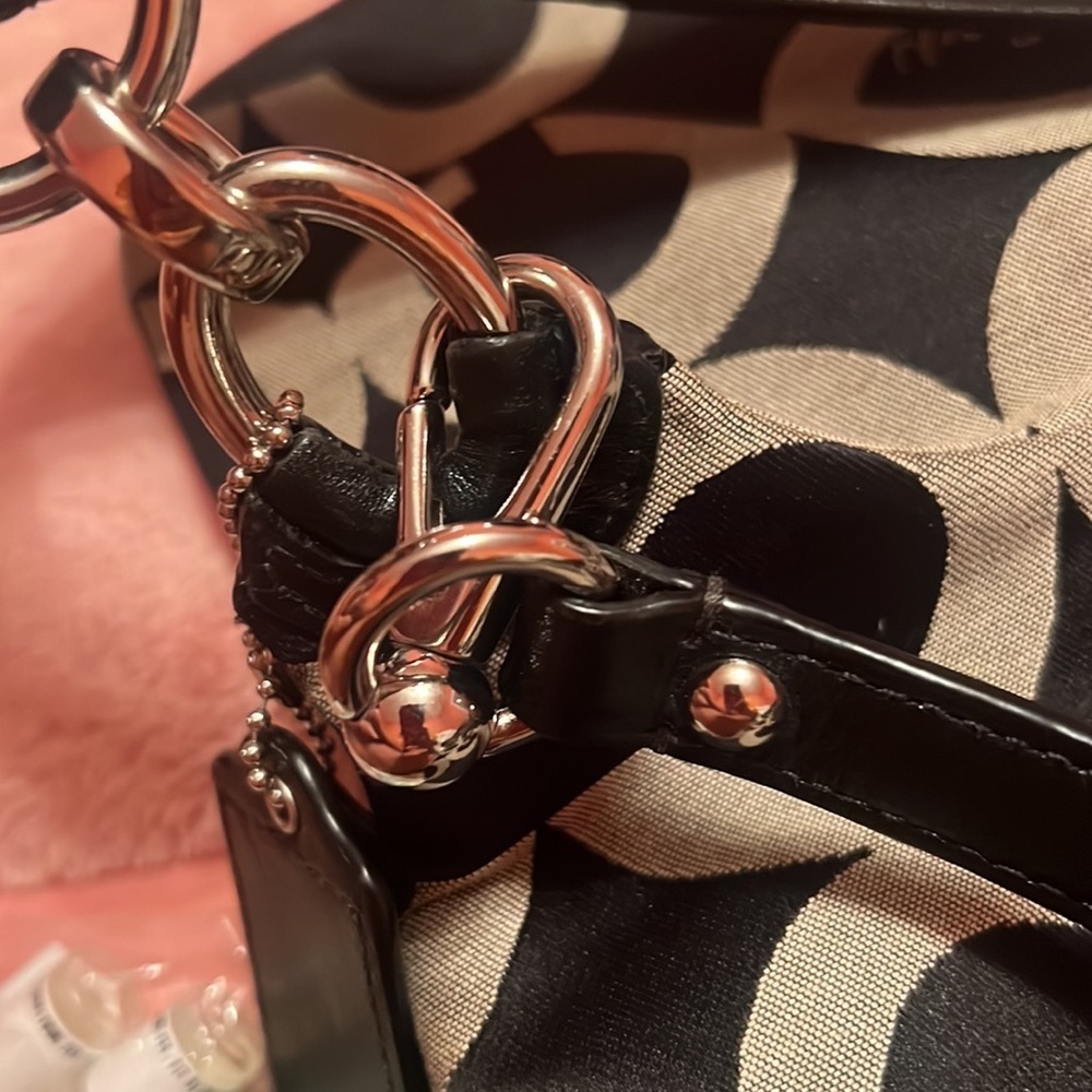 Coach Black and Tan Shoulder Bag - Picture 12 of 13